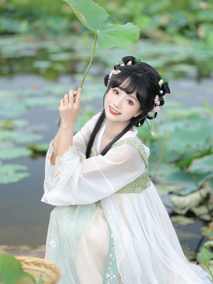 与凤行